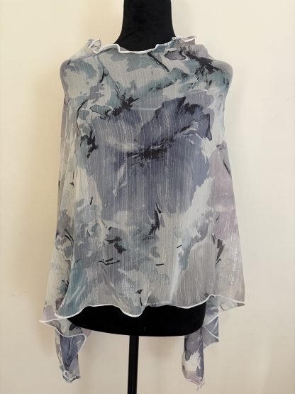 SHEER FLOWERED PONCHO purples, silvers, blues NEW One Size (M) (A43)