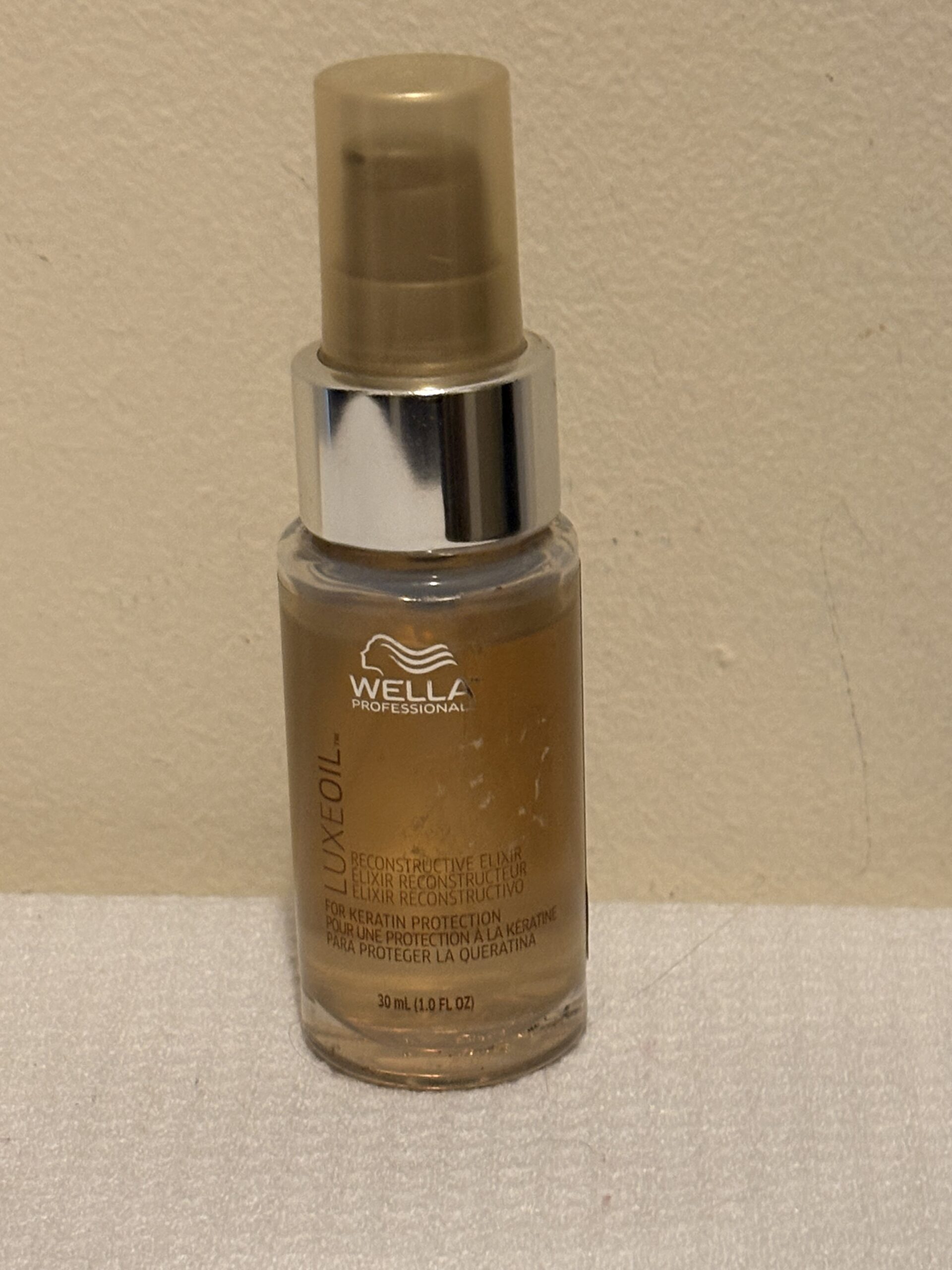 Wella Professionals LuxeOil Reconstructive Elixir Keratin Protection 1 oz