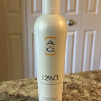 AG Tech 2 WO Treatment Shampoo 8 Oz (C)